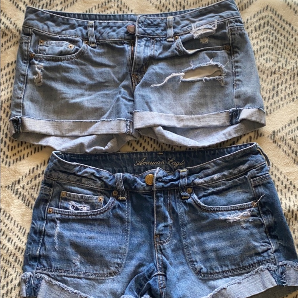 Bundle of American Eagle shorts